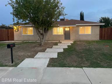 Main picture of 4512 Monitor St