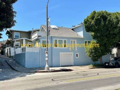 Main picture of 135 Clubhouse Ave