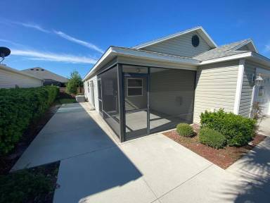 Main picture of 3102 Sabal Palm Ave