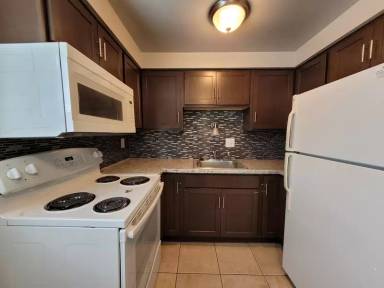 Main picture of Taylor St. - 1405 S. - 3