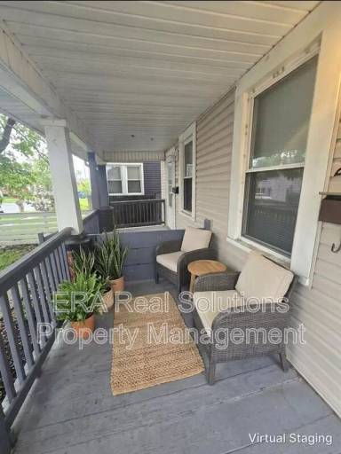 Main picture of 2557 Sullivant Ave