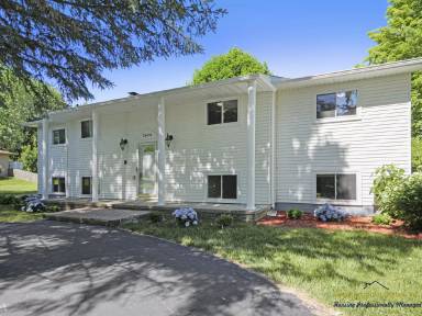 Main picture of 3624 Maple Dr