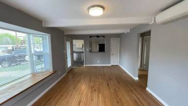 Main picture of 1818 Devon Ct