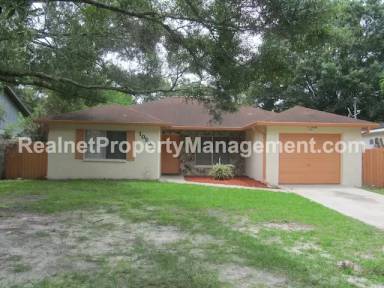 Main picture of 10207 N Oklawaha Ave