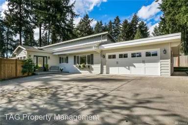 Main picture of 3013 108th Ave SE