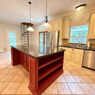 Main picture of 3126 Wroxton Rd