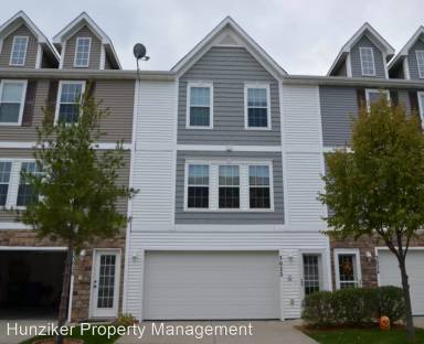 Main picture of White Birch Park Townhomes