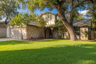 Main picture of 6026 Bloomwood St