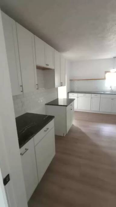 Main picture of 202 Logan Ave