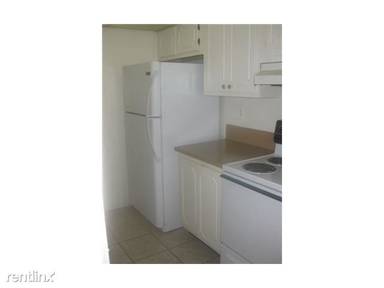 Main picture of 4136 NW 88th Ave