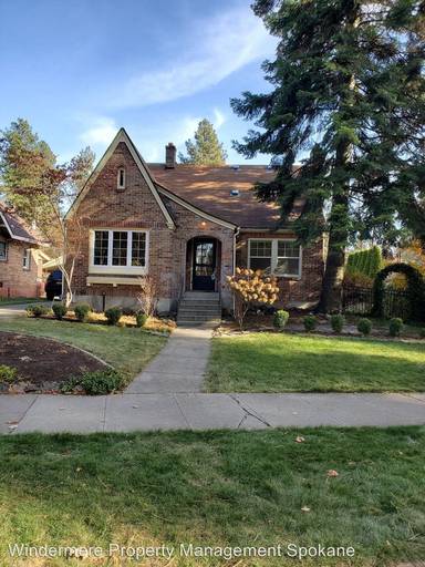 Main picture of 2137 S Tekoa St