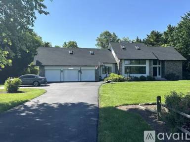Main picture of 1824 Pleasant Plains Rd