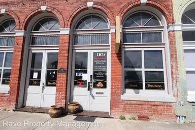Main picture of 105 East St