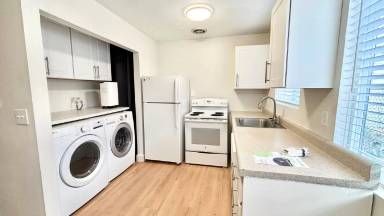 Main picture of 519 SE 20th Ave