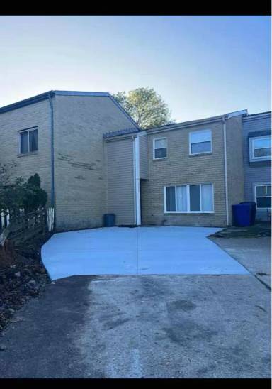 Main picture of 5378 Palmyra Ct