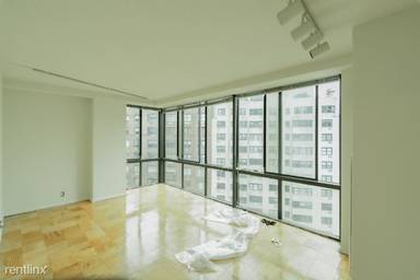 Main picture of 360 E 57th St
