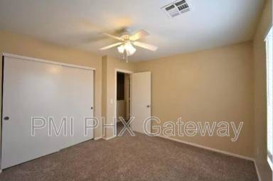 Main picture of 2619 E Shannon St