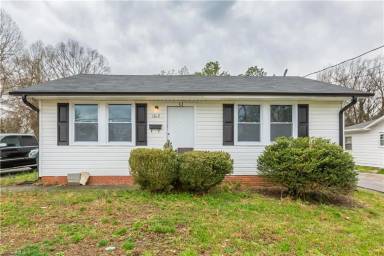 Main picture of 1612 Willow Rd