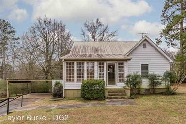 Main picture of 3340 Hillcrest Ave