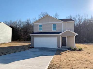 Main picture of 144 Queens Cir
