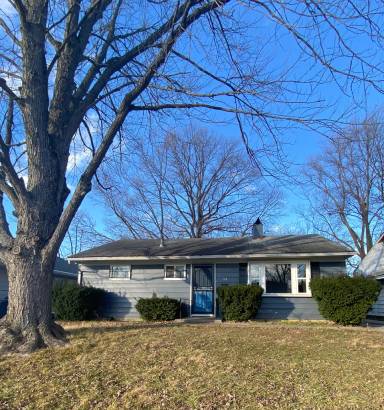 Main picture of 968 Duxberry Ave