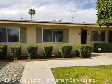 Main picture of 10913 W Santa Fe Dr