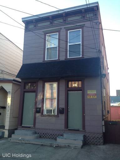 Main picture of 2383 Wheeler St