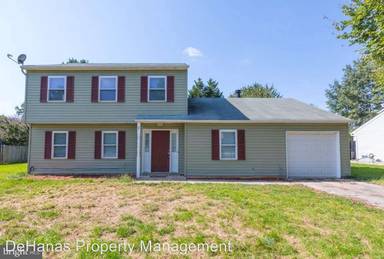 Main picture of 2 Kenrick Ct