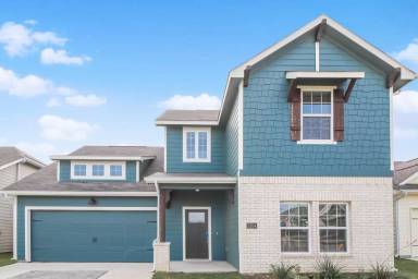 Main picture of 2704 Liam Dr