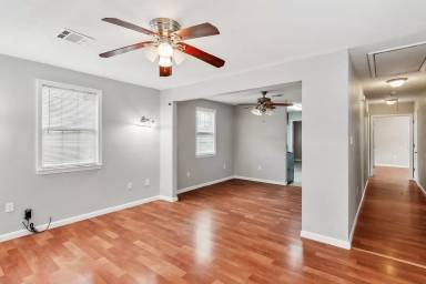 Main picture of 4604 Frenchmen St
