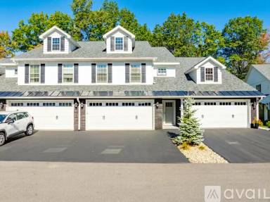 Main picture of 70 Arcadia Ct