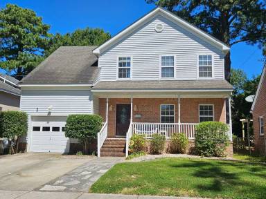 Main picture of 118 W Leicester Ave