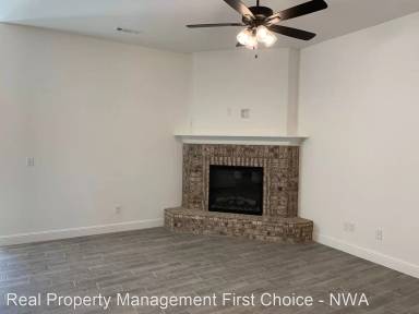 Main picture of 6001 NW Reynolds St