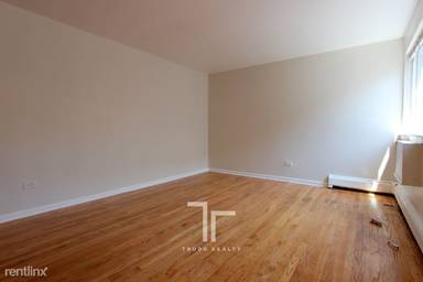 Main picture of 1040 W Hollywood Ave Apartments