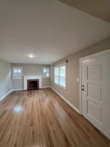 Main picture of 1613 Benson Ave