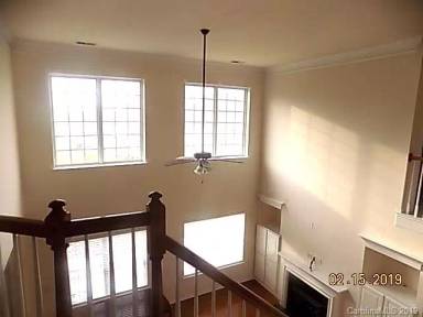 Main picture of 6231 Castlecove Rd