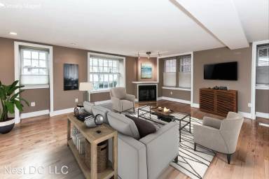 Main picture of 1750 16th St NW