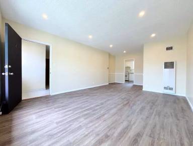 Main picture of 4123 1/2 Palmyra Rd