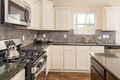 Main picture of 14497 Manor Rd