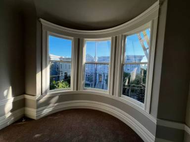 Main picture of 141 Broderick St