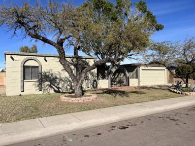 Main picture of 5404 W Eva St