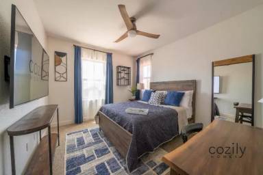 Main picture of 3877 Castellina Way