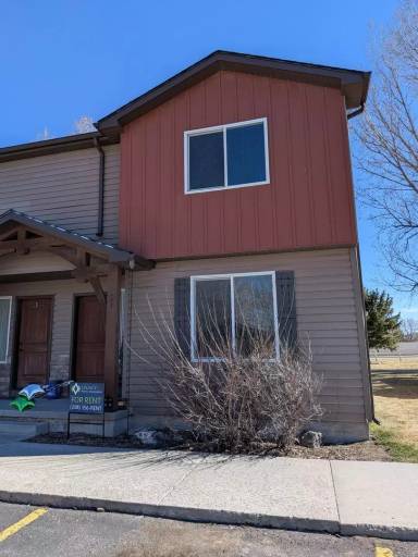 Main picture of 683 Countryside Ave