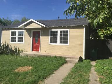 Main picture of 211 S Tyler St