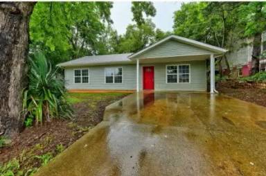 Main picture of 710 Johnson St