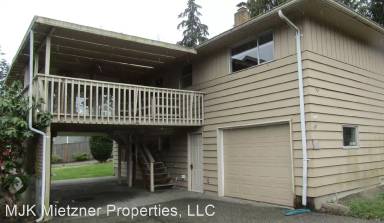 Main picture of 328 198th St SW