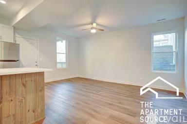 Main picture of 1142 W 17th St