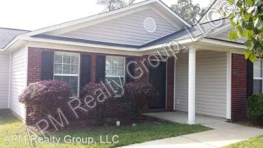 Main picture of 143 Hardwood Dr
