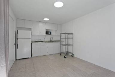 Main picture of 436 Hualani St