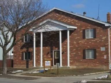 Main picture of 646 S Hawley Rd
